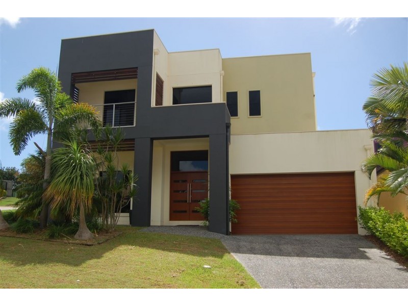 26 Mapleton Circuit, Varsity Lakes QLD 4227