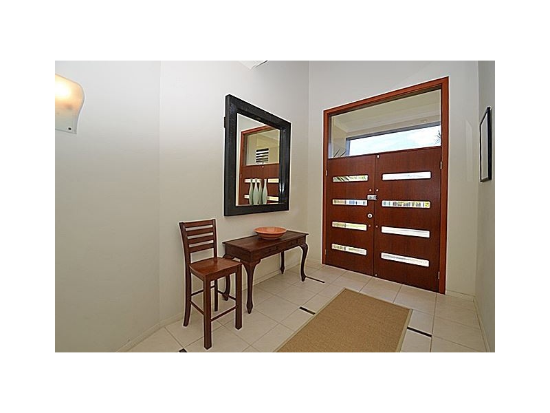 26 Mapleton Circuit, Varsity Lakes QLD 4227