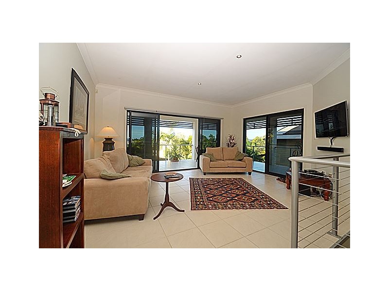 26 Mapleton Circuit, Varsity Lakes QLD 4227