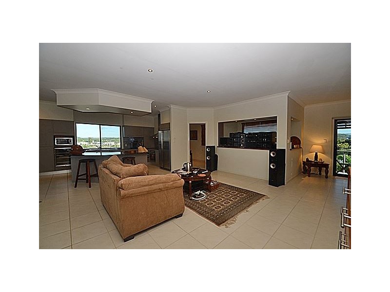 26 Mapleton Circuit, Varsity Lakes QLD 4227