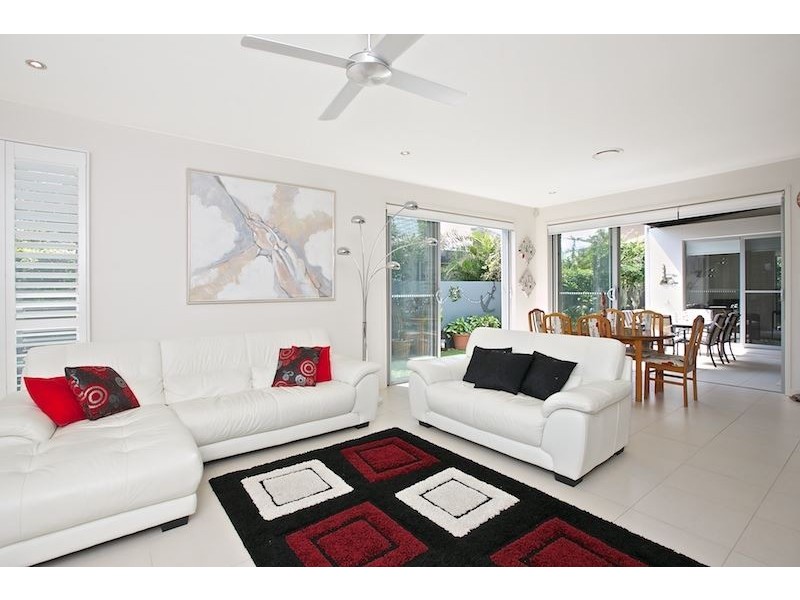 5 Ruthenium Court, Hope Island QLD 4212