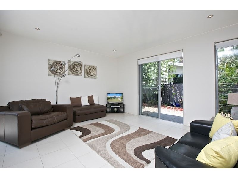 5 Ruthenium Court, Hope Island QLD 4212