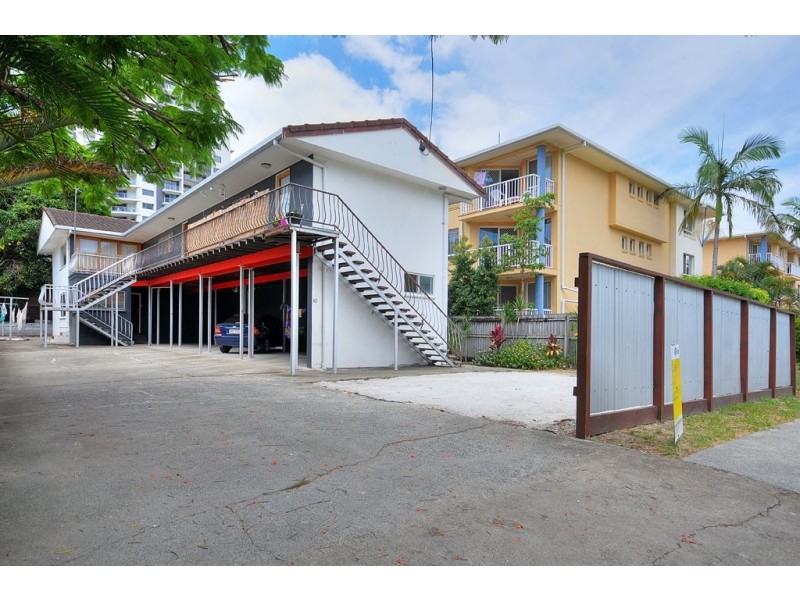 3/10 Pine Avenue, Surfers Paradise QLD 4217