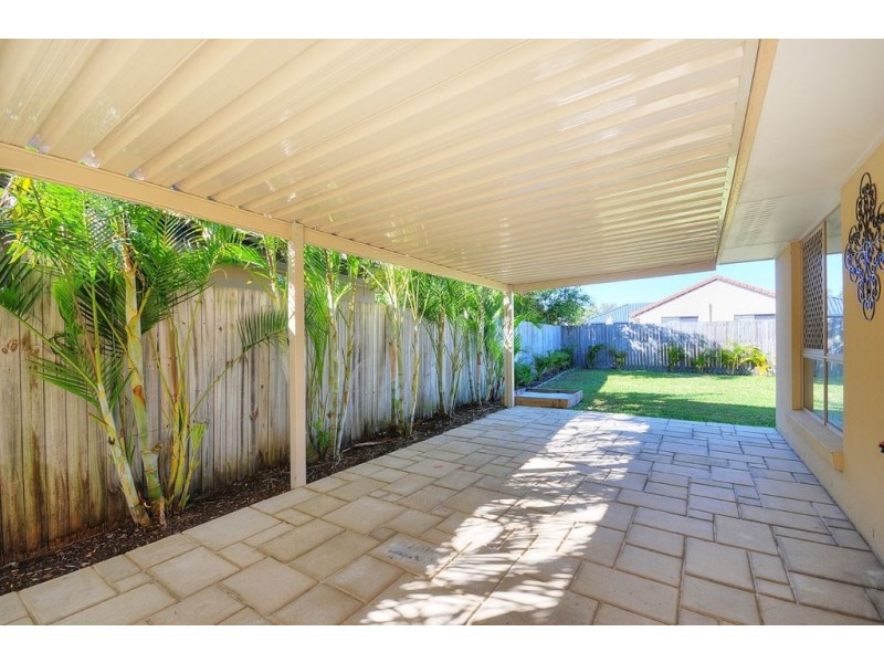 19 Hialeah Crescent, Helensvale QLD 4212