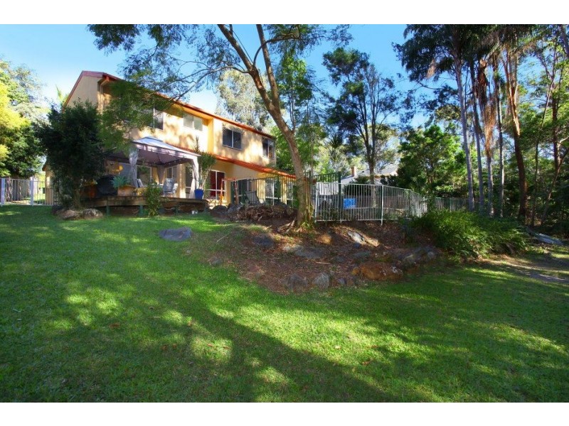 24 Banff Court, Robina QLD 4226