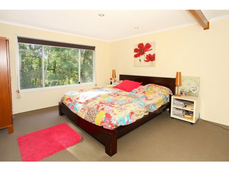 24 Banff Court, Robina QLD 4226