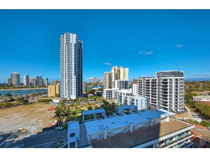 1112/3 Como Crescent, Southport QLD 4215