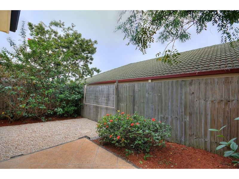 2/9 Alexandrina Drive, Varsity Lakes QLD 4227