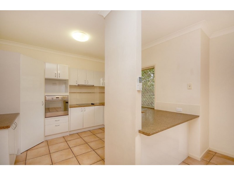 2/9 Alexandrina Drive, Varsity Lakes QLD 4227