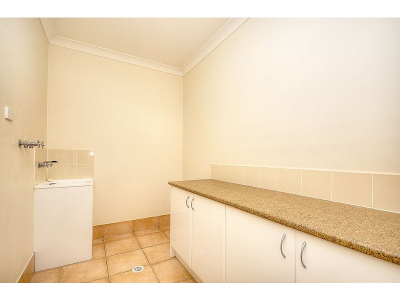 2/9 Alexandrina Drive, Varsity Lakes QLD 4227