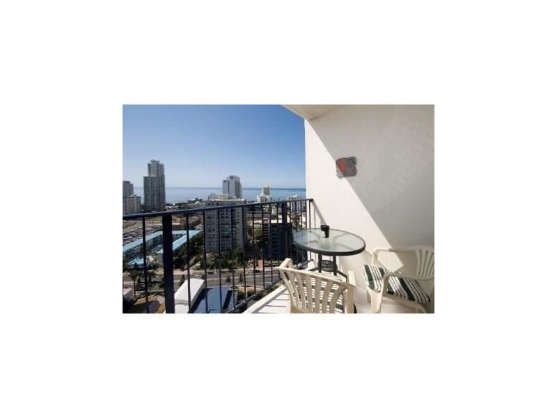 21c/’Condor’ 2 Riverview Parade, Surfers Paradise QLD 4217