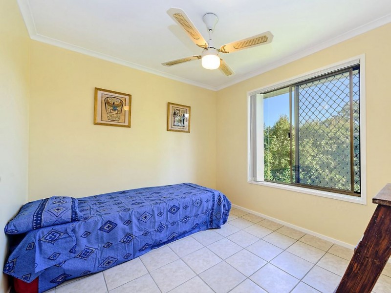 2 Bajada Place, Carrara QLD 4211