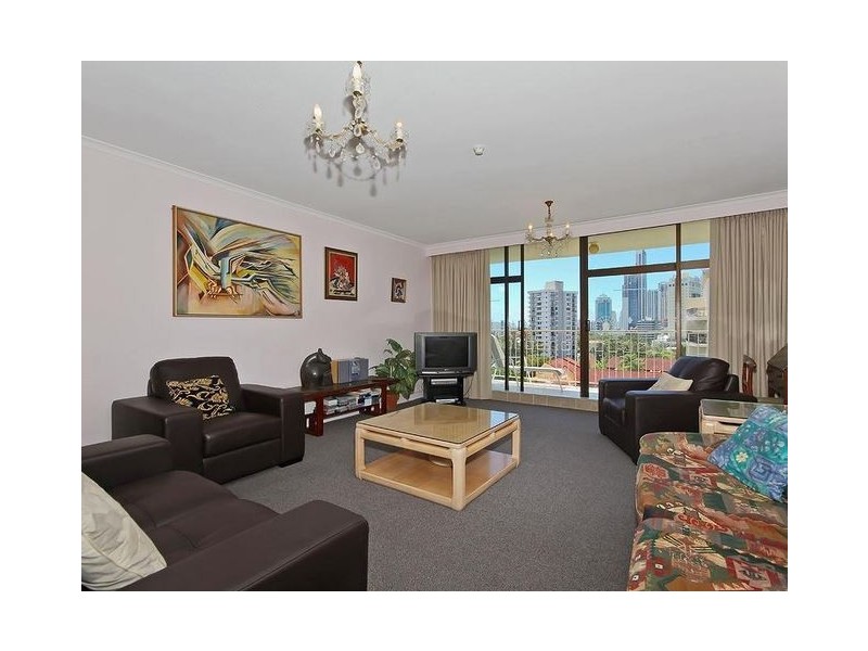 33 Thornton Street, Surfers Paradise QLD 4217