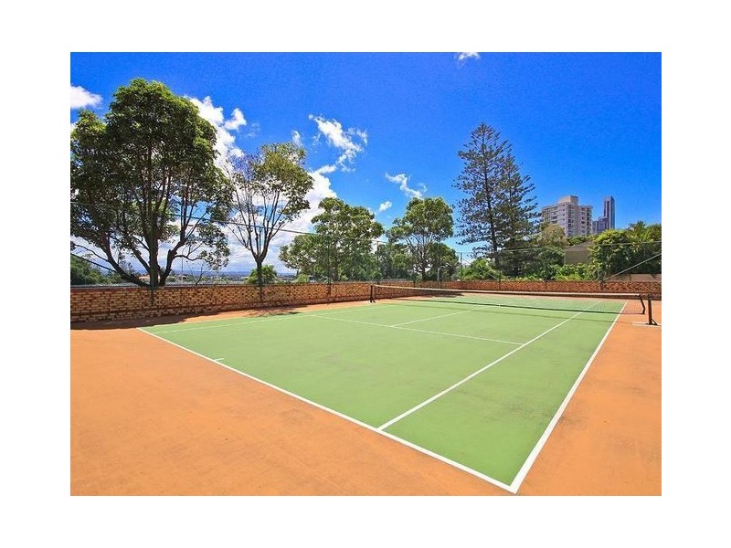 33 Thornton Street, Surfers Paradise QLD 4217