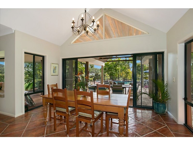 26 Dungogie Drive, Tallebudgera QLD 4228