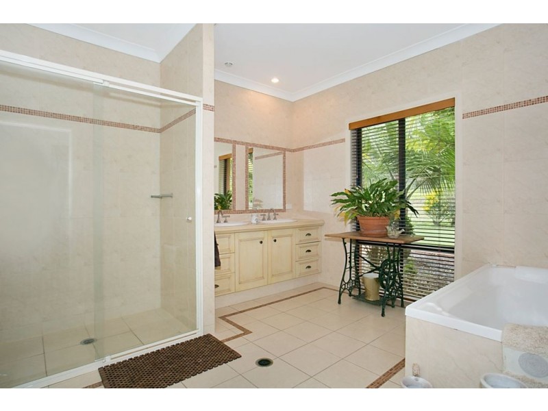 26 Dungogie Drive, Tallebudgera QLD 4228