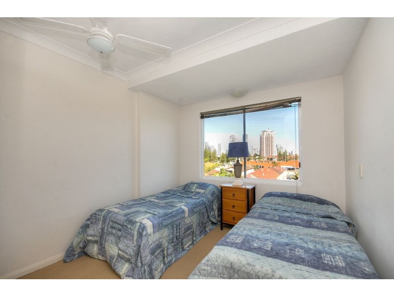 20/93 Old Burleigh Road, Broadbeach QLD 4218