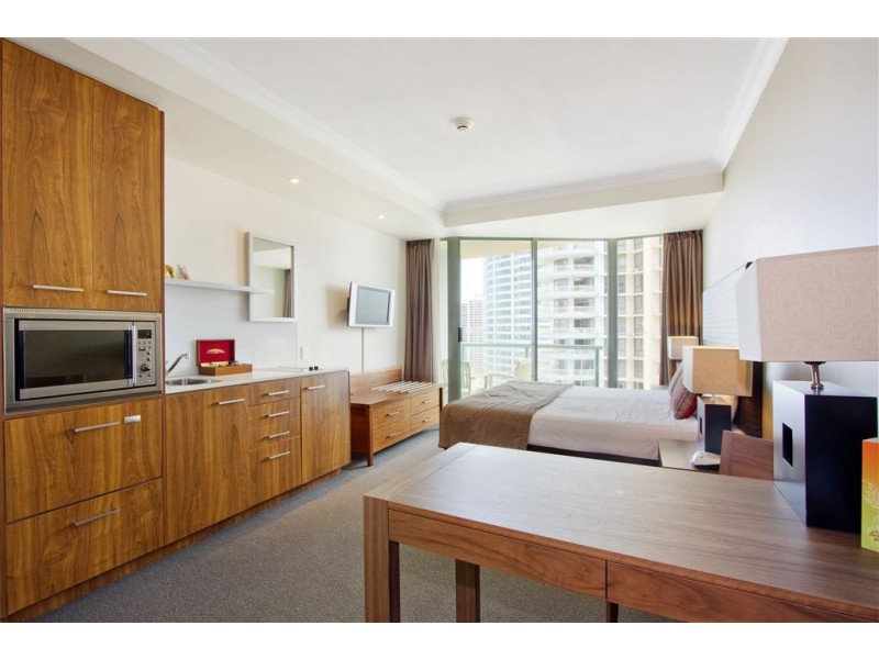 25 Laycock Street, Surfers Paradise QLD 4217