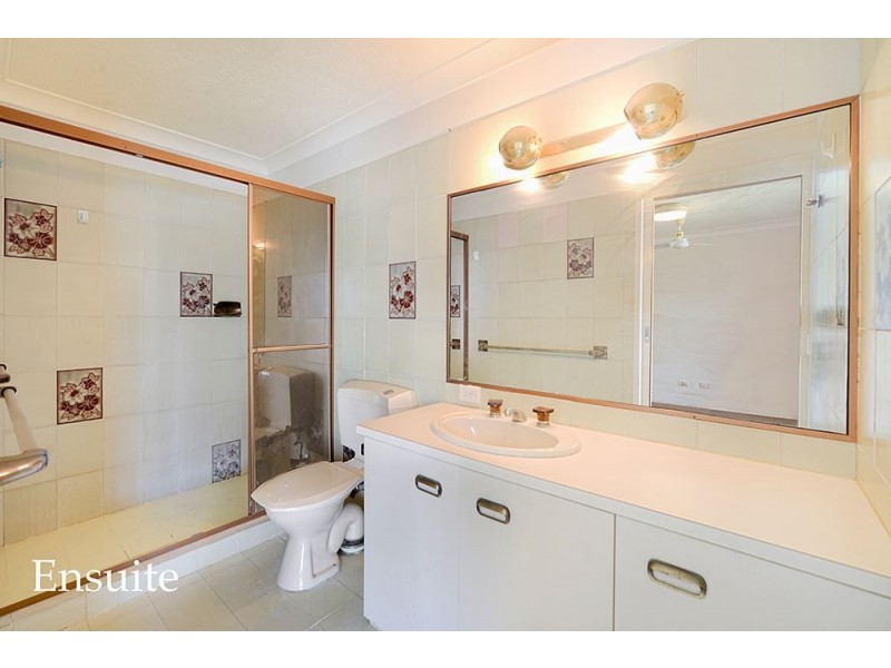 8-10 Queensland Ave, Broadbeach QLD 4218