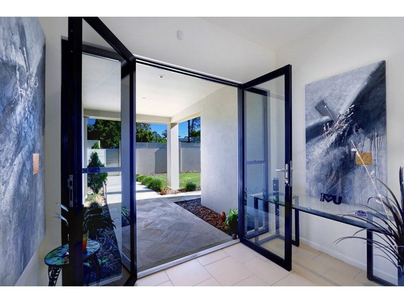 3 Moora Street, Ashmore QLD 4214