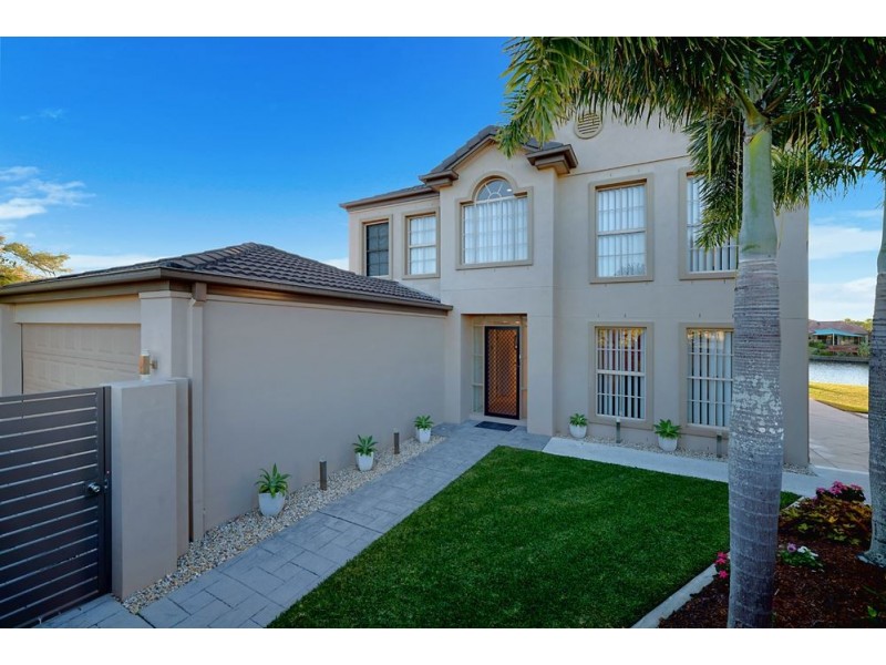 13 Westlake Court, Helensvale QLD 4212