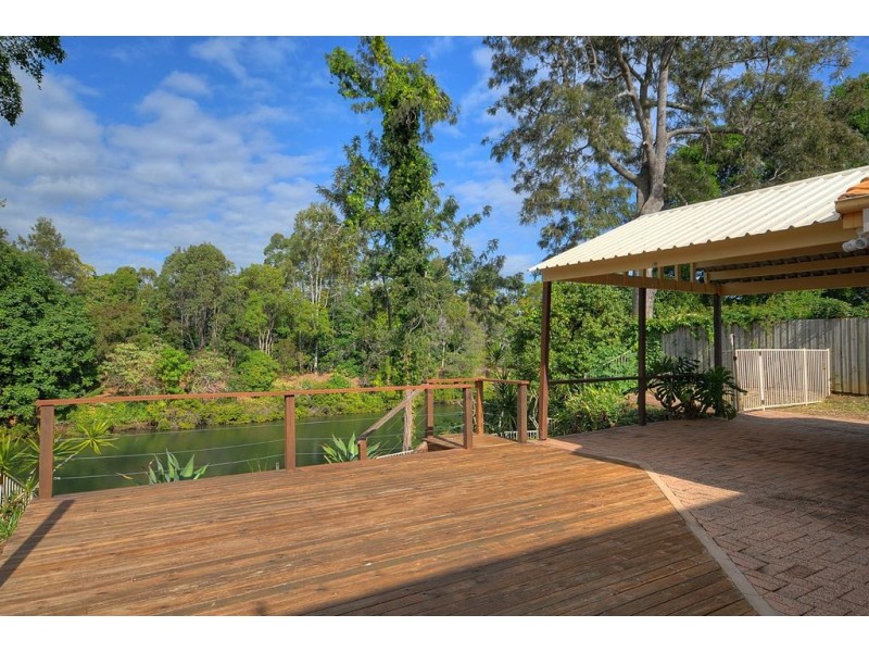 37 Nerang River Drive, Nerang QLD 4211