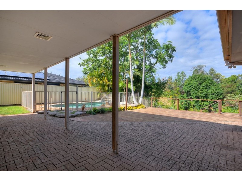 37 Nerang River Drive, Nerang QLD 4211