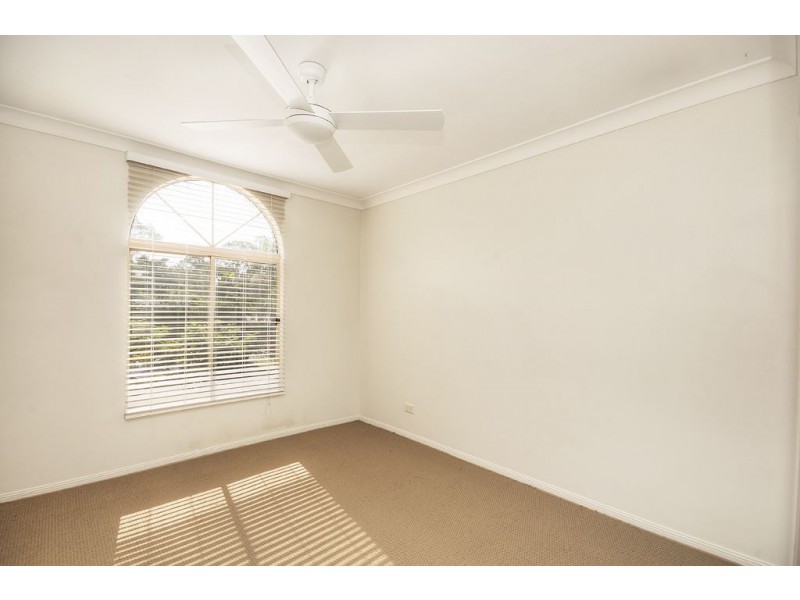 37 Nerang River Drive, Nerang QLD 4211