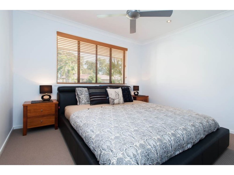 28 Sundown Drive, Paradise Point QLD 4216