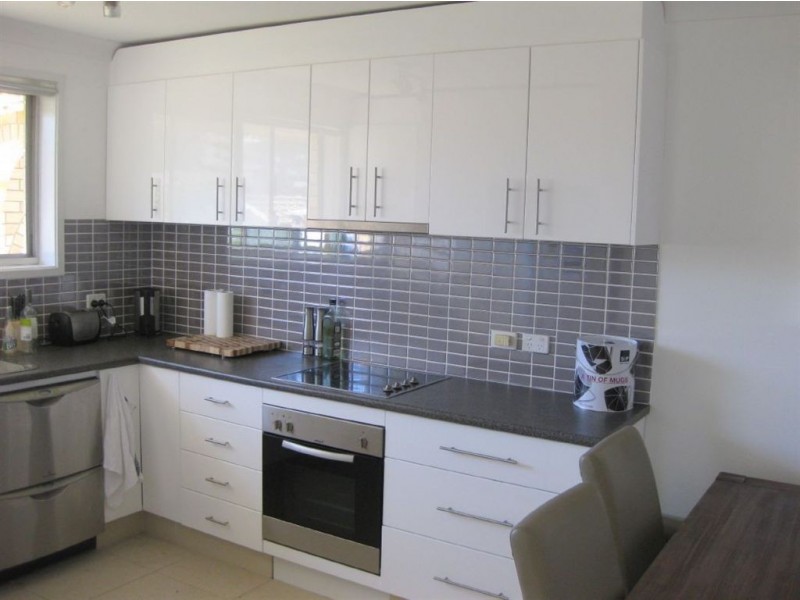 8/22 Fredrick Street, Surfers Paradise QLD 4217