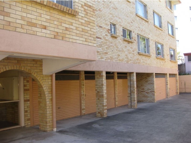 8/22 Fredrick Street, Surfers Paradise QLD 4217