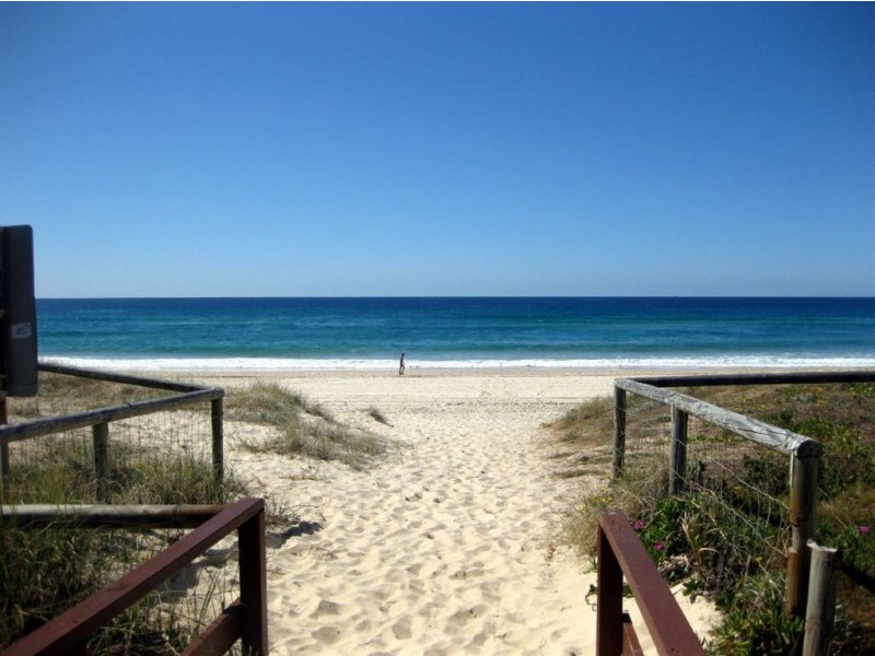 8/22 Fredrick Street, Surfers Paradise QLD 4217