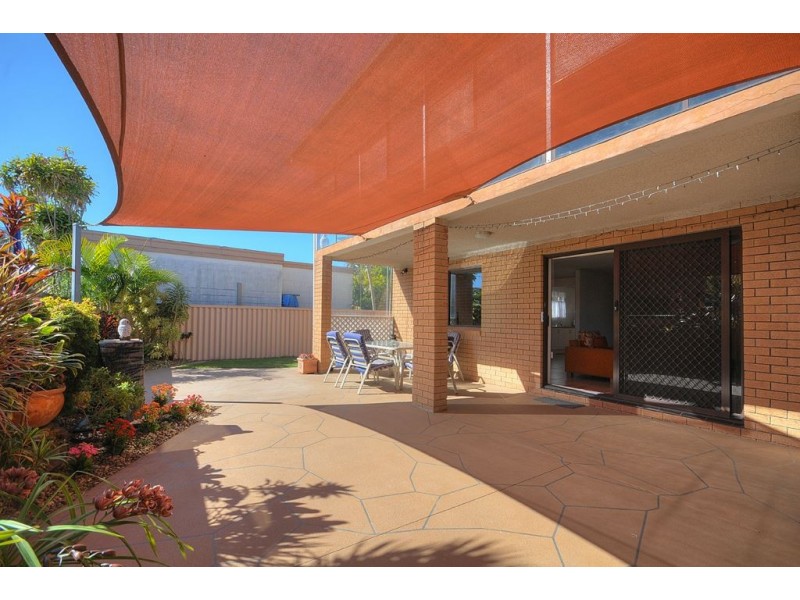 1/13 Craft Court, Miami QLD 4220