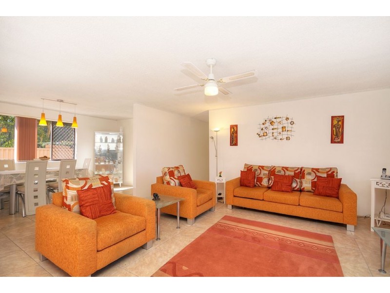 1/13 Craft Court, Miami QLD 4220