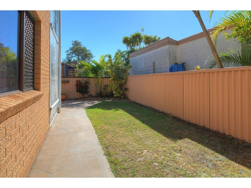 1/13 Craft Court, Miami QLD 4220