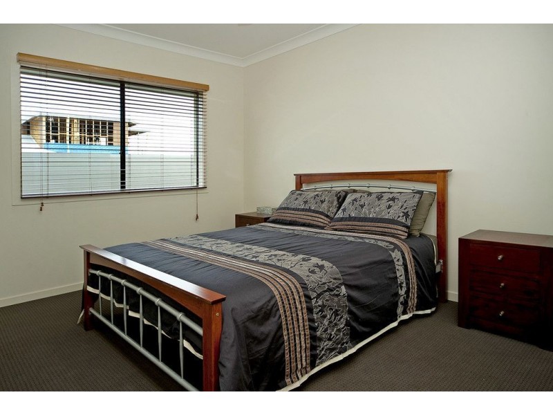 103 Compass Drive, Biggera Waters QLD 4216