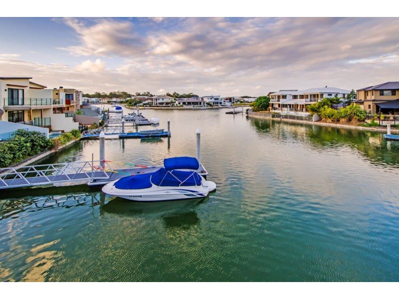 2/37 Compass Drive, Biggera Waters QLD 4216