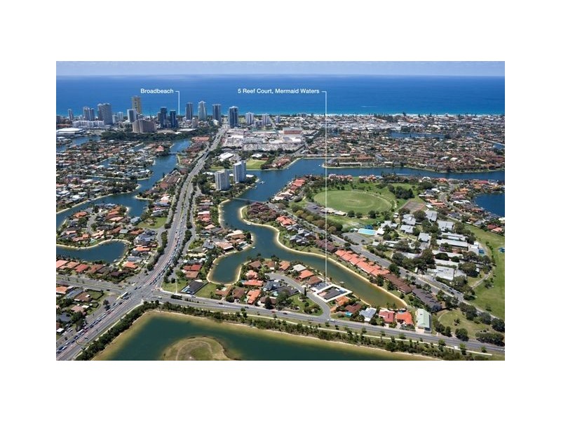 5 Reef Court, Mermaid Waters QLD 4218