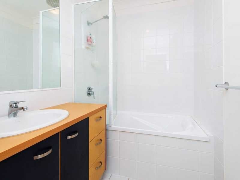 3/15 Blue Ridge Crescent, Varsity Lakes QLD 4227