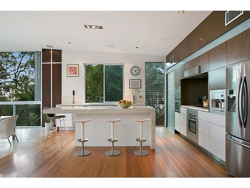 10 James Street, Currumbin QLD 4223