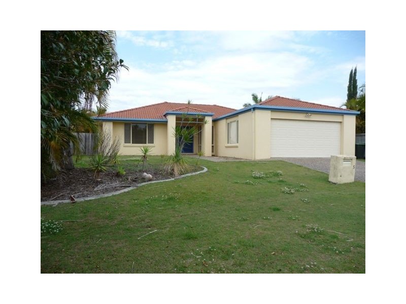 5 Bushlark Street, Varsity Lakes QLD 4227