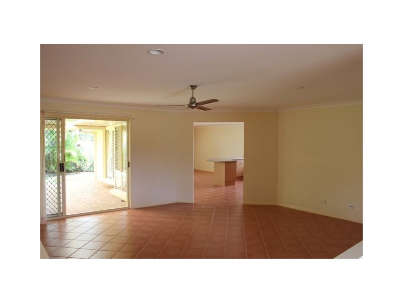 5 Bushlark Street, Varsity Lakes QLD 4227