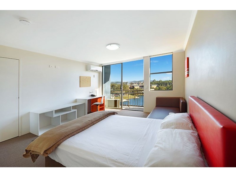 717/25 Lake Orr Drive, Robina QLD 4226