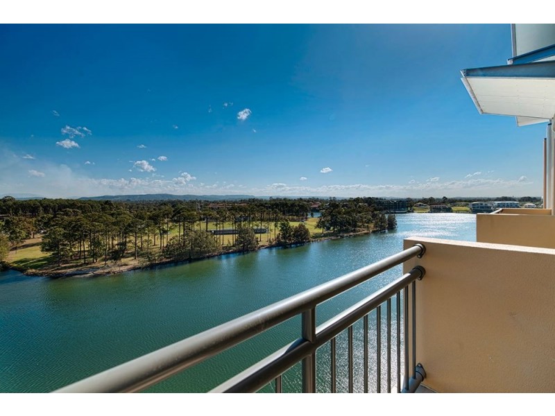 717/25 Lake Orr Drive, Robina QLD 4226
