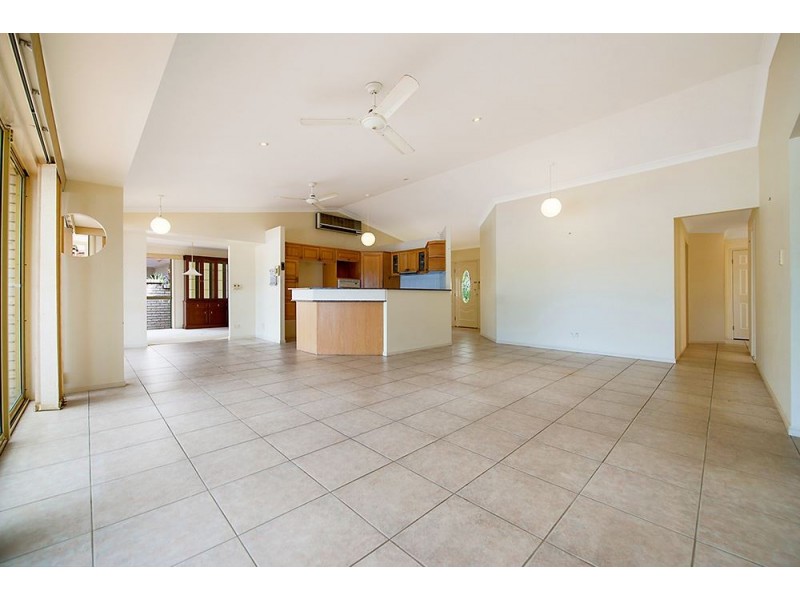 61 Port Jackson Boulevard, Clear Island Waters QLD 4226