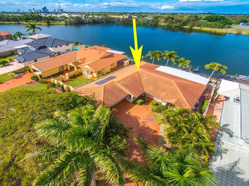 61 Port Jackson Boulevard, Clear Island Waters QLD 4226