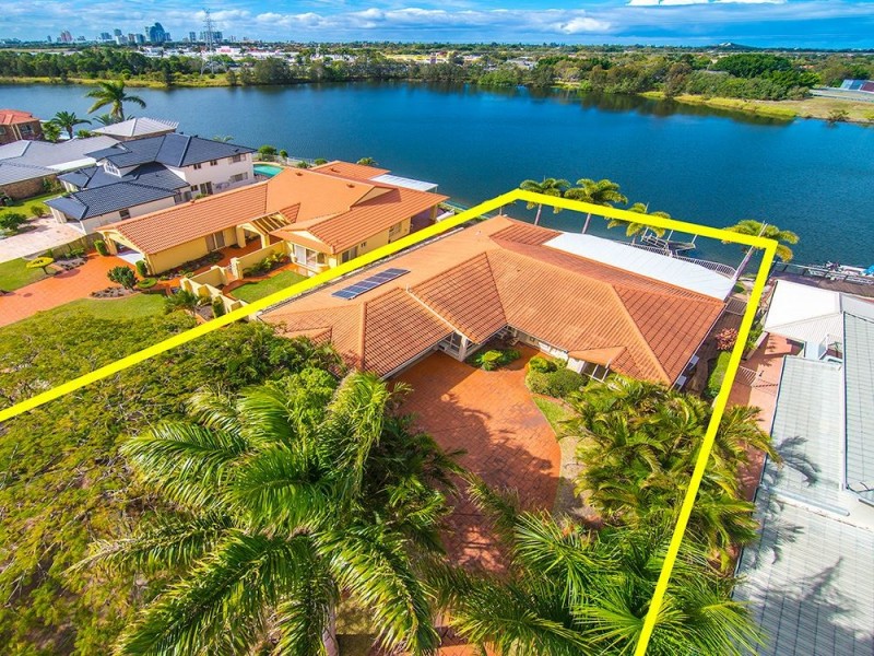61 Port Jackson Boulevard, Clear Island Waters QLD 4226