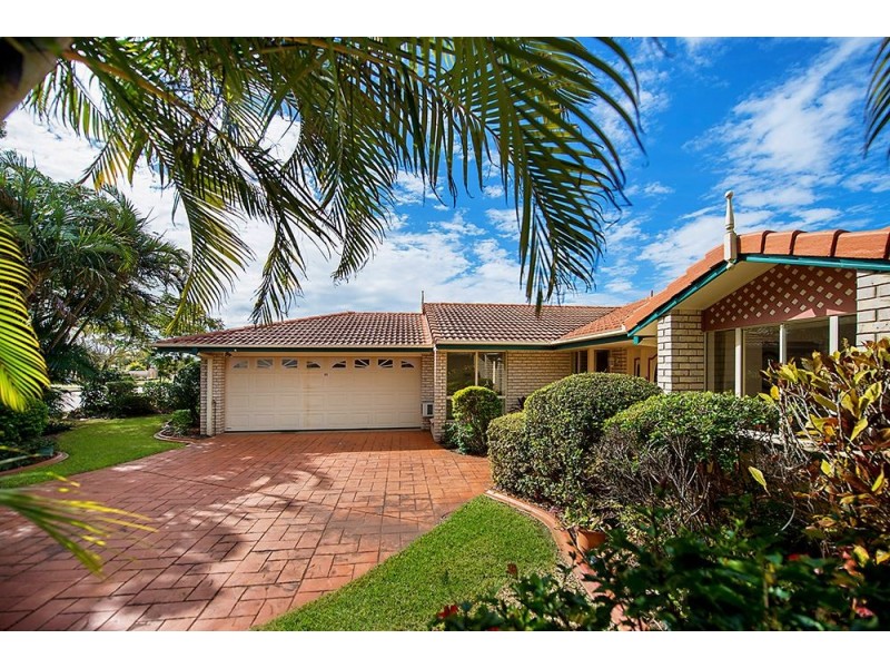 61 Port Jackson Boulevard, Clear Island Waters QLD 4226