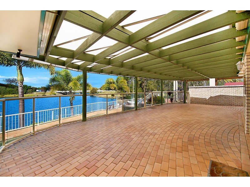 61 Port Jackson Boulevard, Clear Island Waters QLD 4226