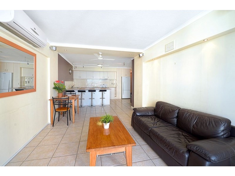 7 View Avenue, Surfers Paradise QLD 4217